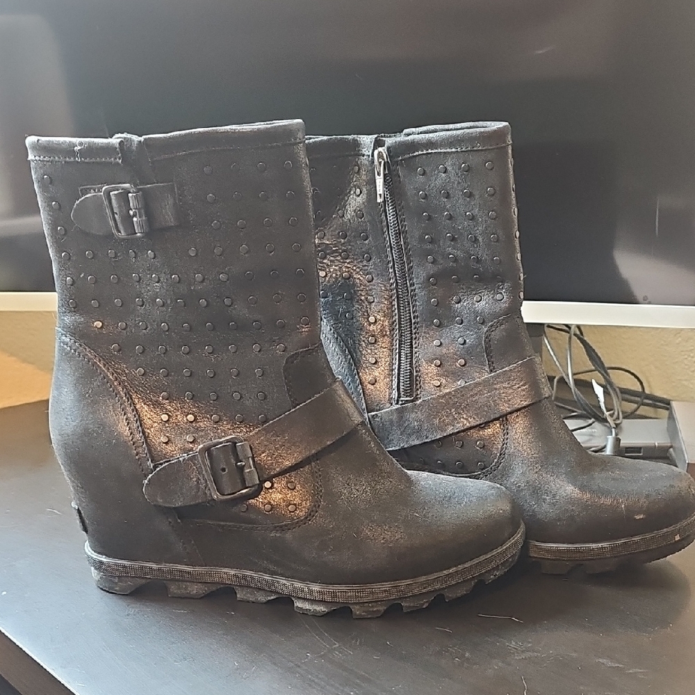 Sorel Black Heeled Boots